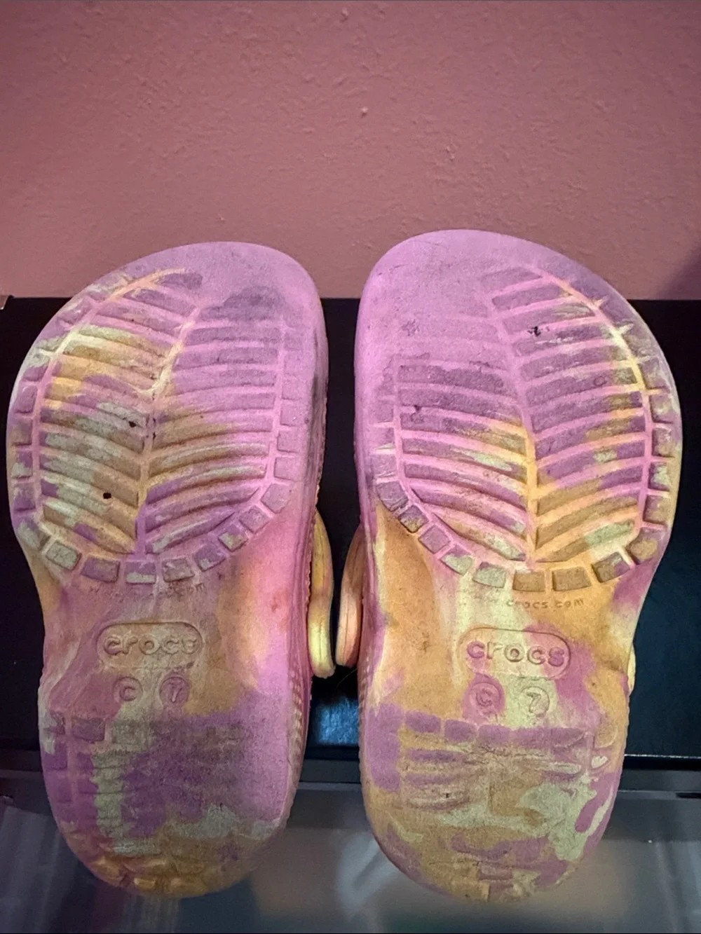 Crocs Kids Pink and Yellow Tie-Dye Clog Shoes toddler 7